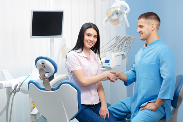 What To Know Before Getting Mini Dental Implants